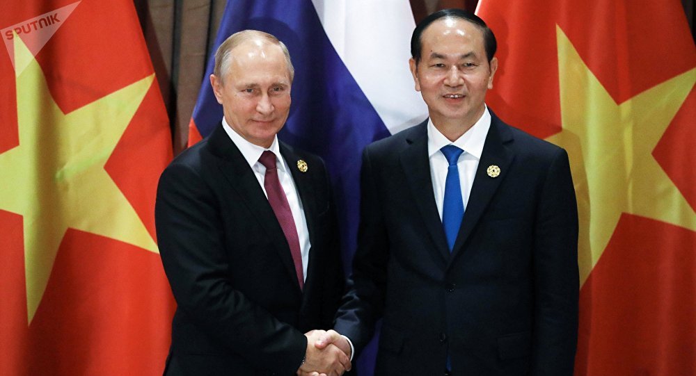 Chủ tịch nước Trần Đại Quang gửi thư chúc mừng Vladimir Putin