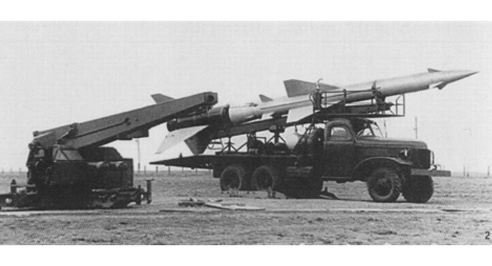 Sáng tạo vượt bậc của Việt Nam với tên lửa SA-2